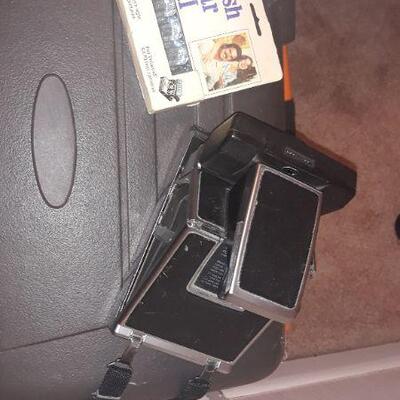 Vintage Cameras & Binoculars