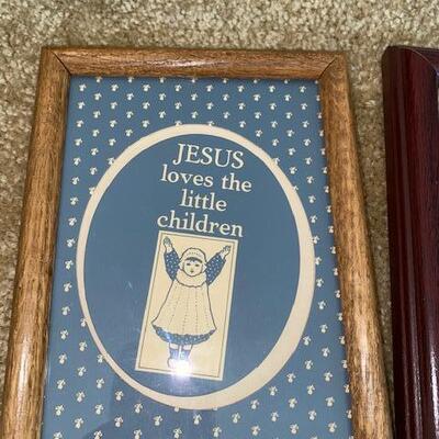 Lot 683 - Framed art