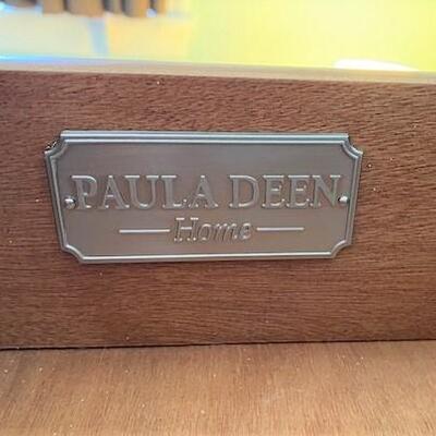 LOT#1BR1: Paula Dean Dresser Antique White