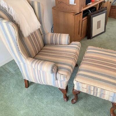 LOT#51LR2: Queen Anne Style Wing Chair w/ Ottoman Lot #2