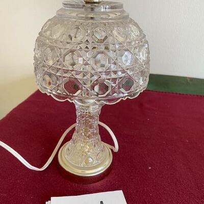 Lot 694 - Vintage Lamp