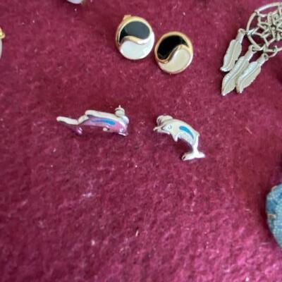Lot 700 - Jewelry Lot