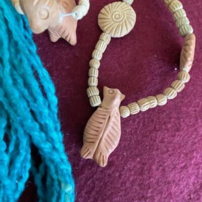 Lot 702 - Necklace Lot