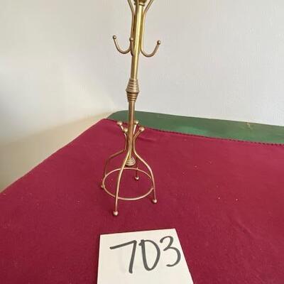 Lot 703 - Jewelry tree