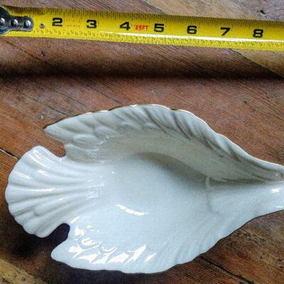 Lenox Dove Candy Dish Made in USA bone China Ivory with Gold Trim 