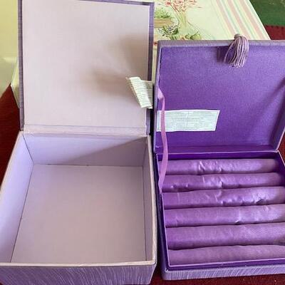 Lot 708 - Cute Storage Boxes