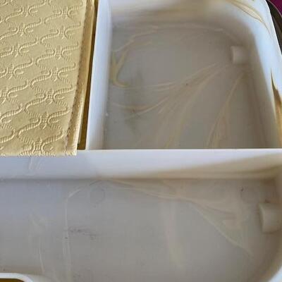 Lot 709 -  American Tourister Escort Train Case
