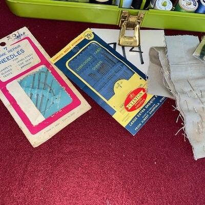 Lot 714 - Vintage Sewing box 