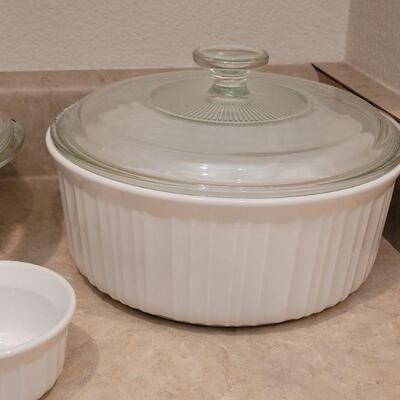 Lot 16: Corning Ware French White Stoneware lot