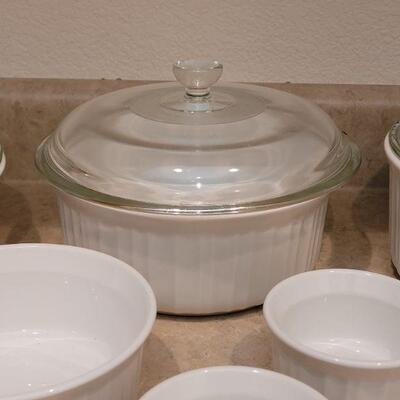 Lot 16: Corning Ware French White Stoneware lot