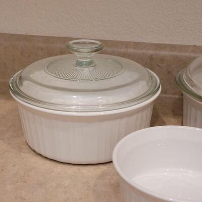 Lot 16: Corning Ware French White Stoneware lot