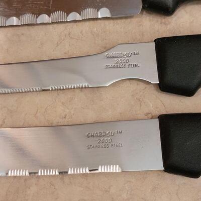 Lot 17:  SharpSu 2000 Knife Set