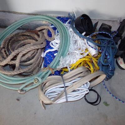 LOT 144  PLASTIC BUCKETS AND ROPE