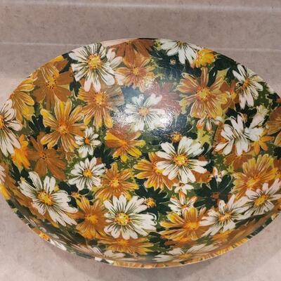 Lot 25: Vintage Mid Century Modern Fiberglass Bowl 14.5"