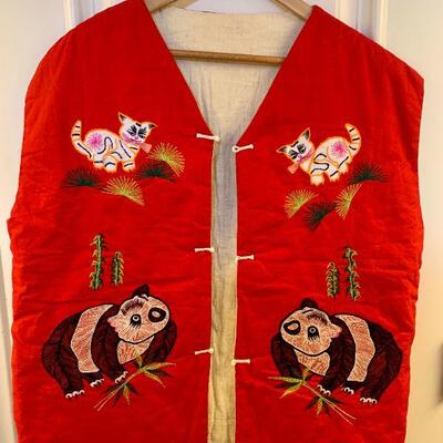 LOT 130  LARGE SIZE RED VEST CHINESE EMBROIDERY PANDAS 
