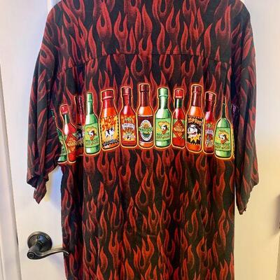LOT 131  MEN'S AUTHENTIC BIG DOGS SHIRT HOT SAUCE BRANDS & FLAMES 2XL