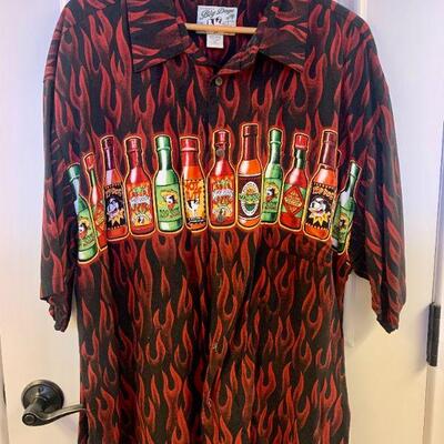 LOT 131  MEN'S AUTHENTIC BIG DOGS SHIRT HOT SAUCE BRANDS & FLAMES 2XL