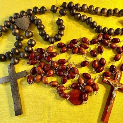 LOT 140  GIANT WOODEN ROSARY ROSARIES MEXICO 