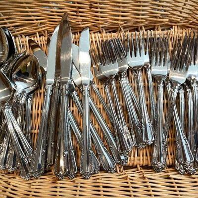 LOT 154  RIVIERA STAINLESS STEEL FLATWARE