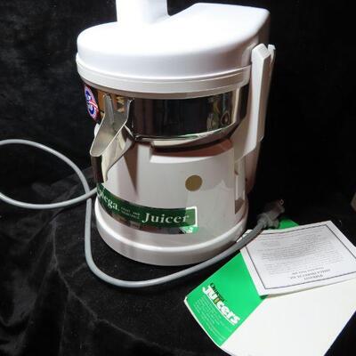 Omega Juicer