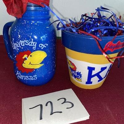Lot 723- KU items