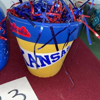 Lot 723- KU items