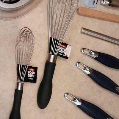 Lot 26: Mixed New and Used Kitchen Utensils 