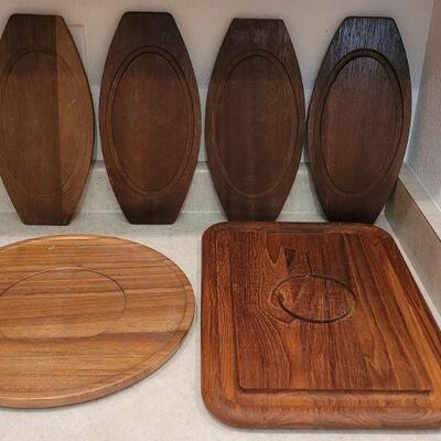 Lot 27: Mid Century Modern Teak and Other Wood Serving Charcuterie Boards & Trays