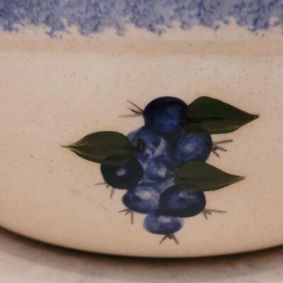 Lot 44: Ceramic Bowl with Blueberries signe by Artist