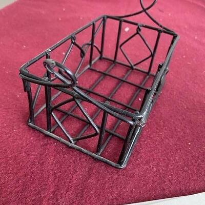 Lot 760 - wire basket and card holder