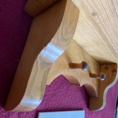 Lot 764 - Small Pine Shelf
