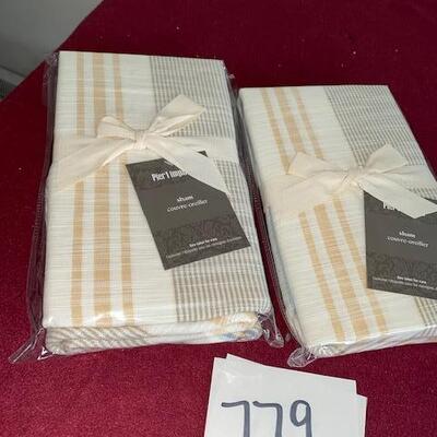 Lot 779 - Pier 1 Shams, New in package
