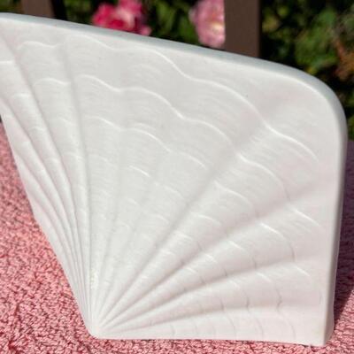 LOT 195  LLADRO COLLECTOR'S SOCIETY PLAQUE 