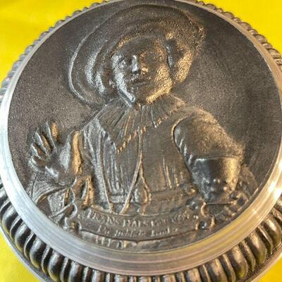 LOT 196  LIDDED PEWTER COLLECTOR'S GERMAN STEIN 3 SCENES PORTRAIT ON LID  