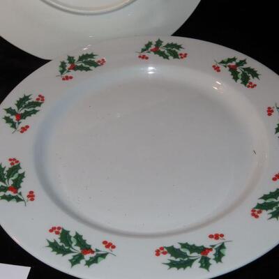 Holly Dishes