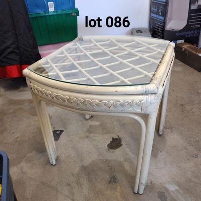 Lot 086  Wicker/ Rattan Glasstop End Table