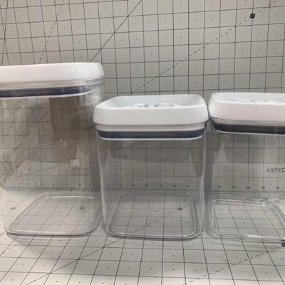 storage containers (sealing) x3