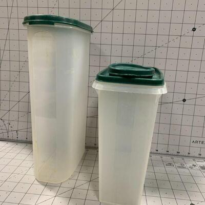 2 containers with green lids