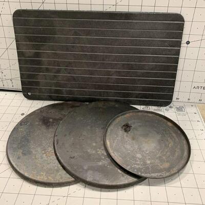 4 Misc Items (3 stove burner covers)