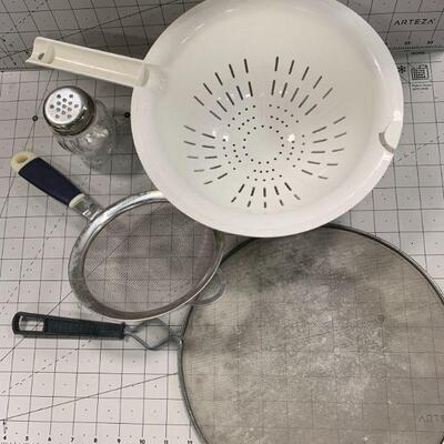 Strainer and Grease Cover
