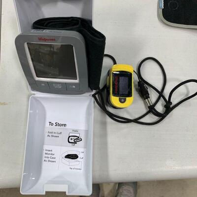 Blood Pressure Monitor & Pulse Oximeter