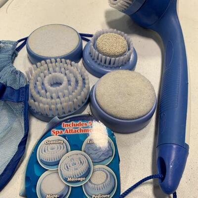 Spa Scrubber & Cleaner with attachments
