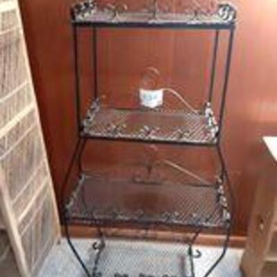 Lot 838 - Metal decorative shelf unit