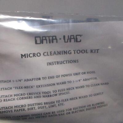 Lot 9 - Handheld Vacuum DataVac Pro Micro Cleaning Tool Kit 