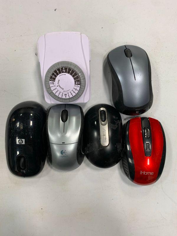 Misc Mice Mouse + Timer | EstateSales.org