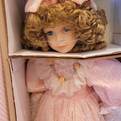 Lot 80: New Precious Princess Collection Joan Doll
