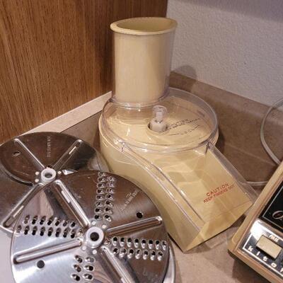 Lot 81: Vintage Oster Center Set