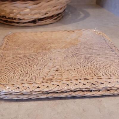 Lot 83: Basket lot