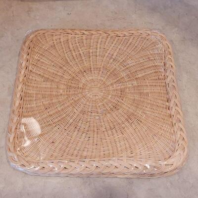 Lot 83: Basket lot