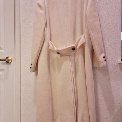Lot 91: New Old Stock Woodward & Lathrop Wool Coat Size 14